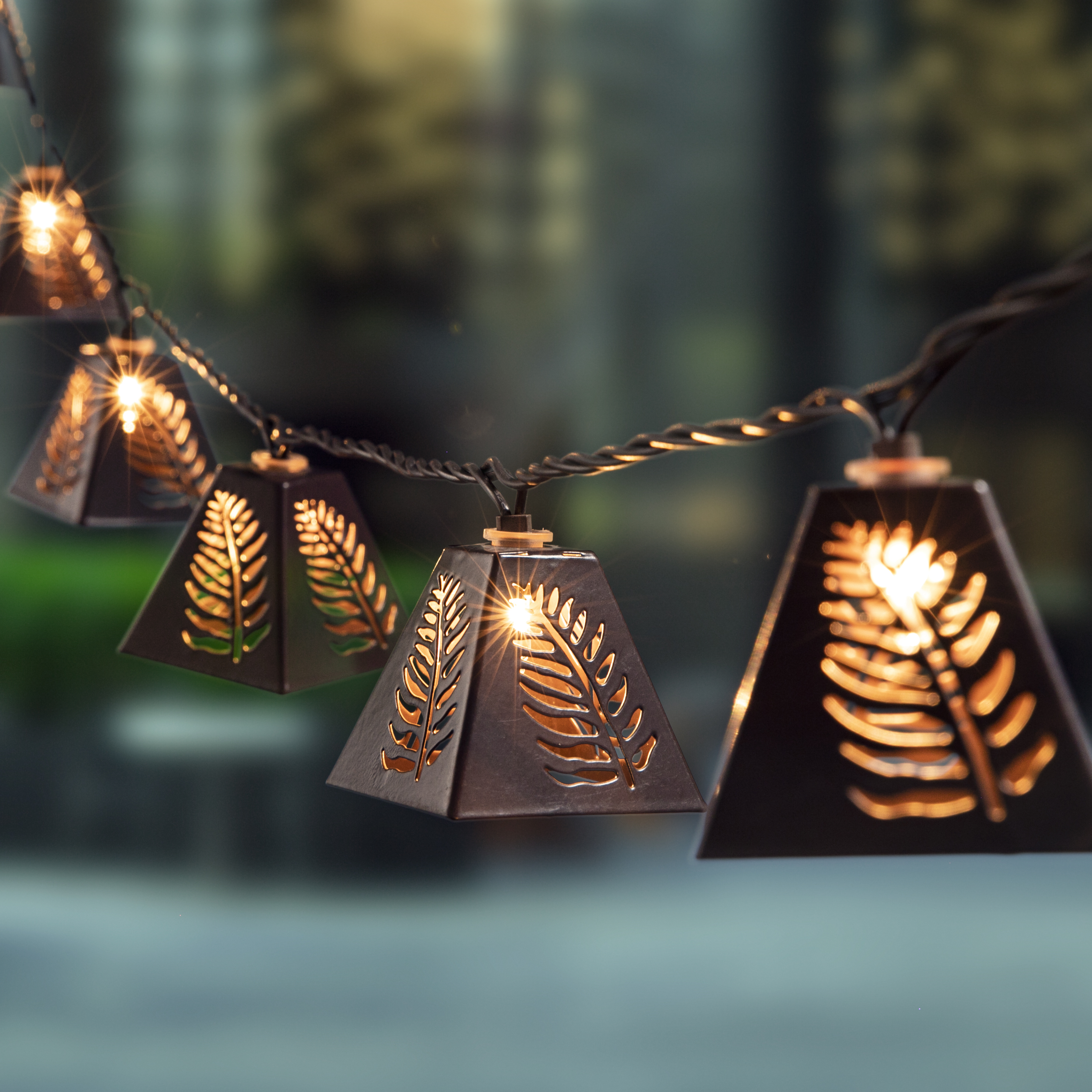 Metal Trapezoid Lantern String Lights